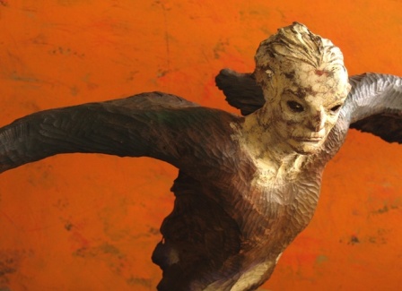 前川秀樹 2009年 像刻 女性マント像 前川秀樹 2009年 像刻 女性