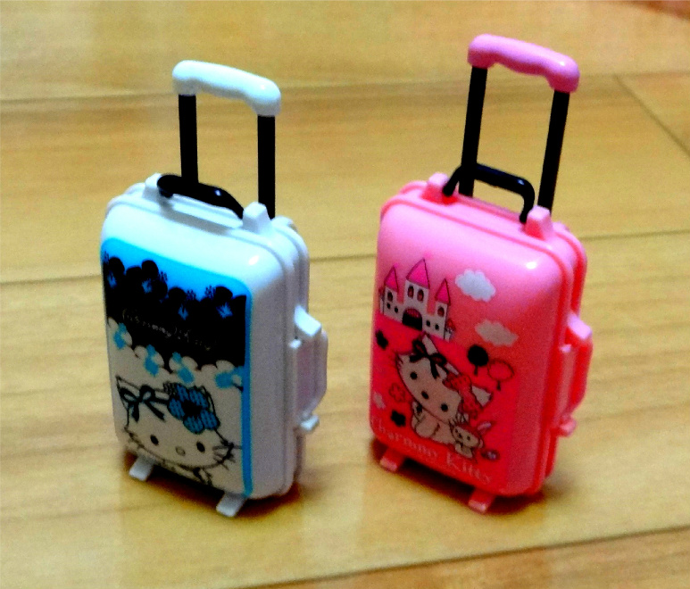 レア♡サンリオ♡チャーミーキティ スノーホワイト トランクケース