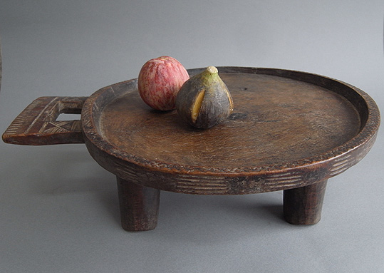 エチオピアのコーヒーテーブル : Muntkidy