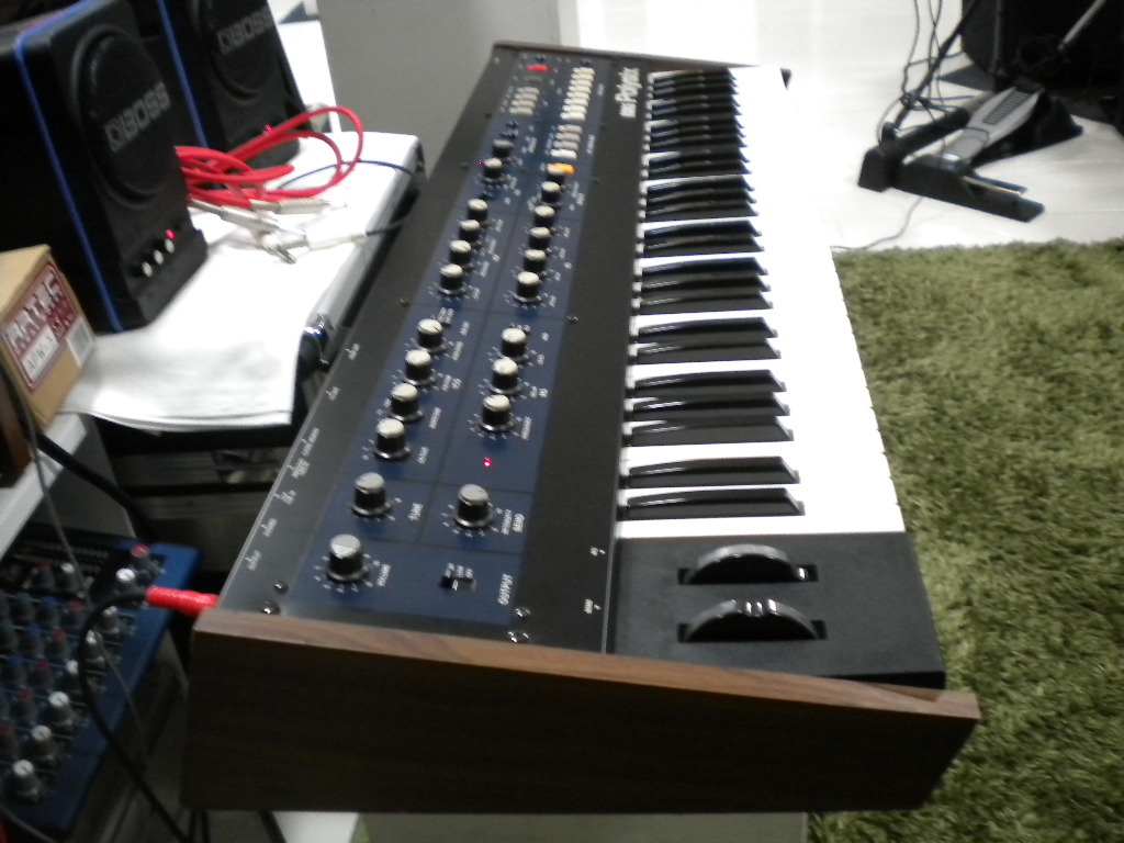 良品！ KORG POLYSIX アナログシンセサイザー コルグ ポリシックス