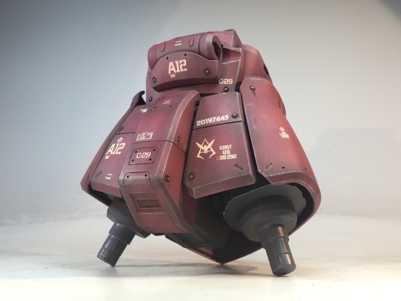 メガサイズモデル 1/48 MS-06S シャア専用ザクⅡ モノアイ発光 戦場風