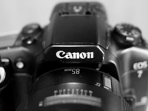 銀塩一眼レフ・クラッシックス（26）CANON EOS 7 : 【匠のデジタル工房