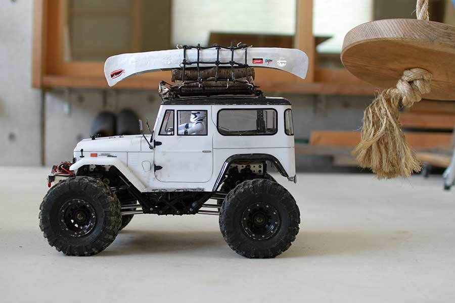 タミヤcr01 トヨタランクル40 パーツ付き。 1/10RC トヨタ