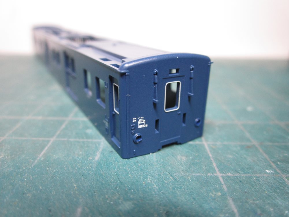 KATO マニ50を両エンドテールライト点灯させよう その2 : 動力車操縦