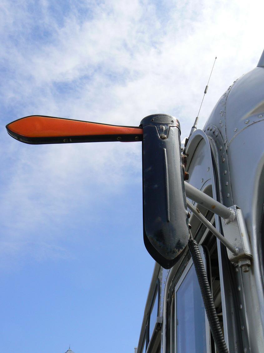 アポロウィンカー 腕木式方向指示器（セマフォー）タイプ 12v仕様