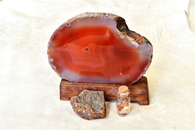 ❑ 夢の産物 ! 旧石器 371 模写 ❒ メノウ モスアゲート 石器 ❑ 夢の