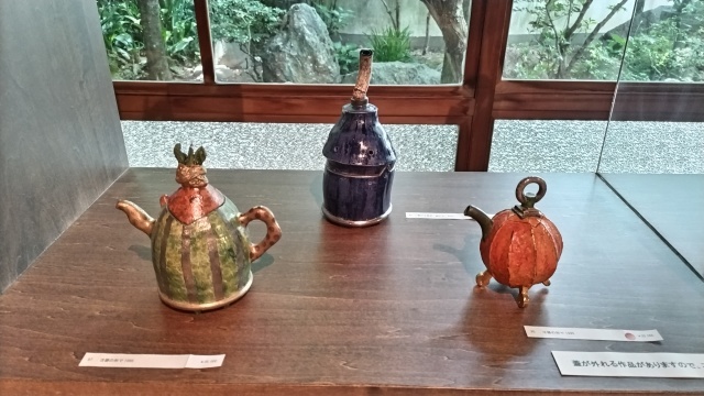 gallery cobacoと高石次郎陶芸展 : 有座の住まいる
