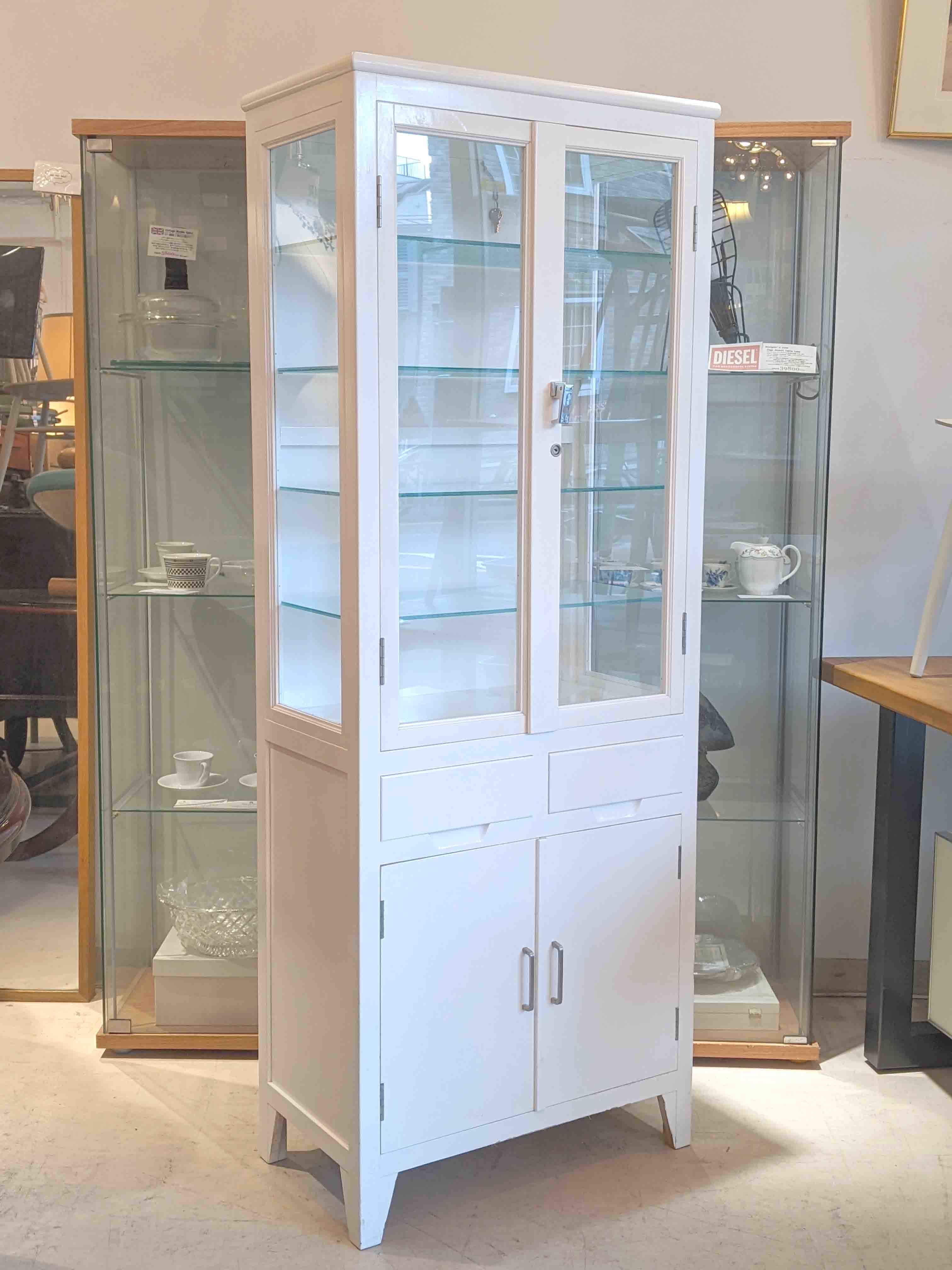 アンティーク ケビント 医療棚 ドクターキャビネット 戸棚 昭和レトロ