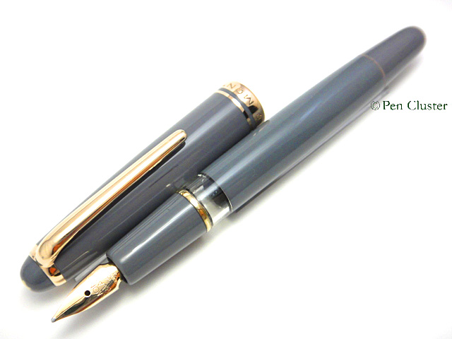 モンブラン 252 Grey - モンブラン｜Pen Cluster