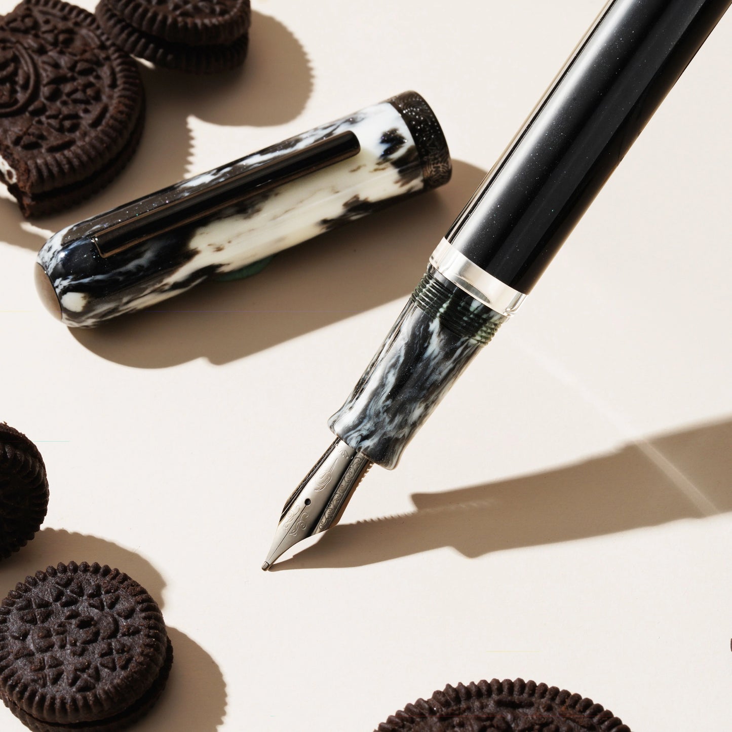 Nahvalur Voyage Cookies & Cream Fountain Pen – Happy Hour Pens And