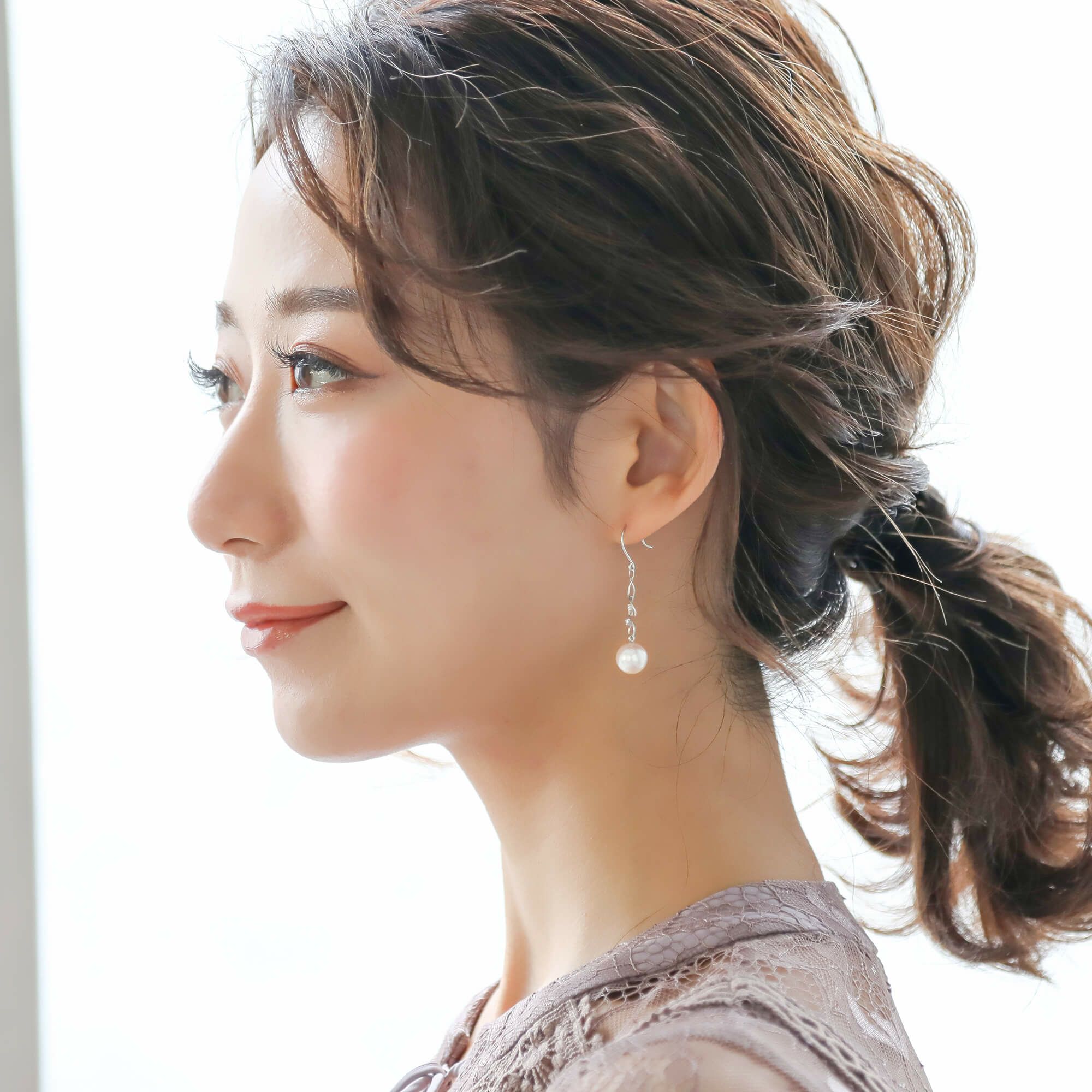 オーロラ花珠真珠 ピアス8.5-9.0mm K18WG [WSP] | 花珠真珠ピアス