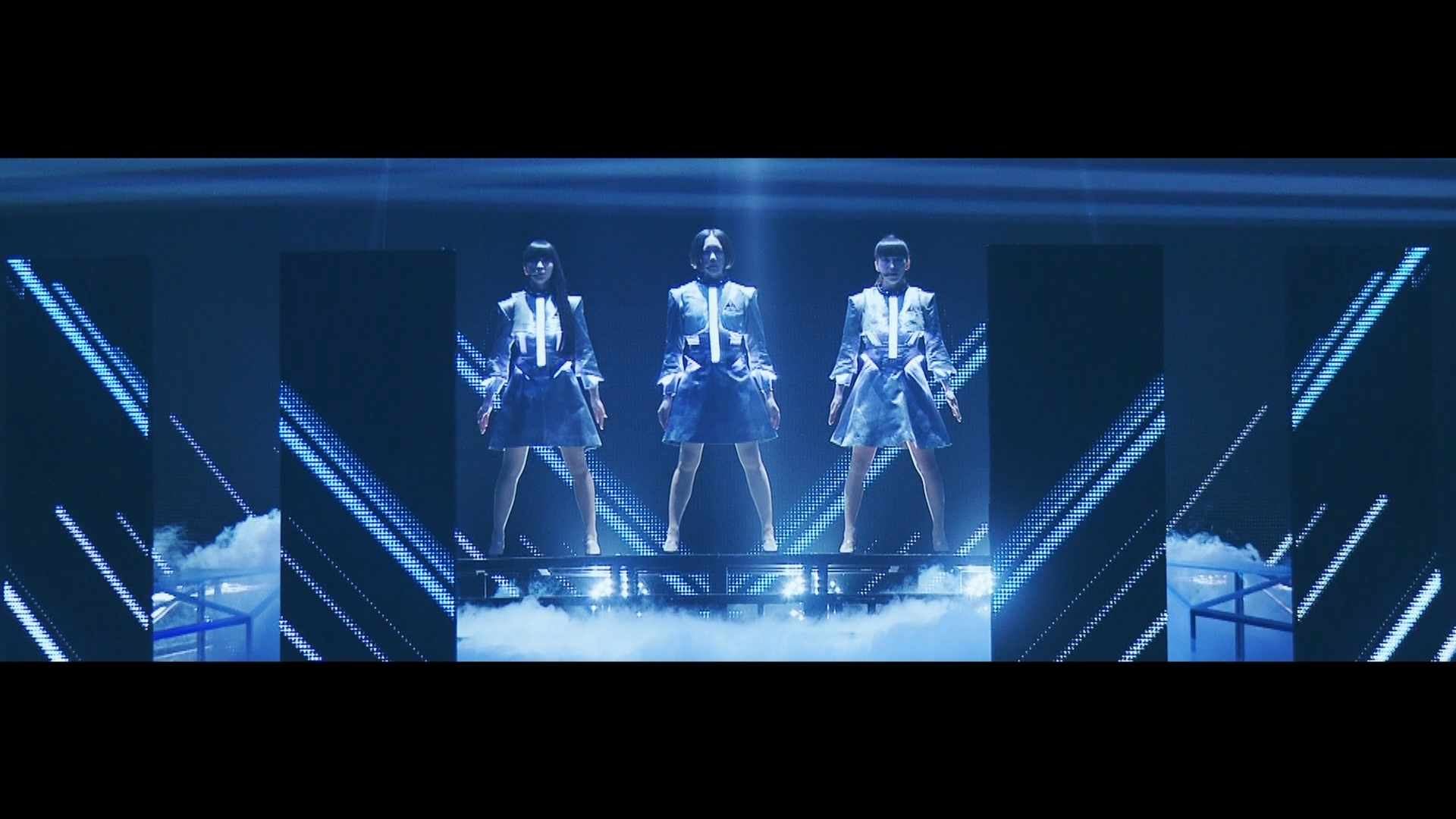 Perfume 6th Tour 2016 COSMIC EXPLORER /Costume | Perfume Global Lab