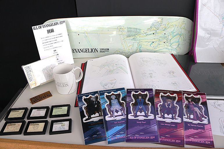 伝説のアニメはこうして生まれた 「エヴァ」の舞台裏を一挙公開する30