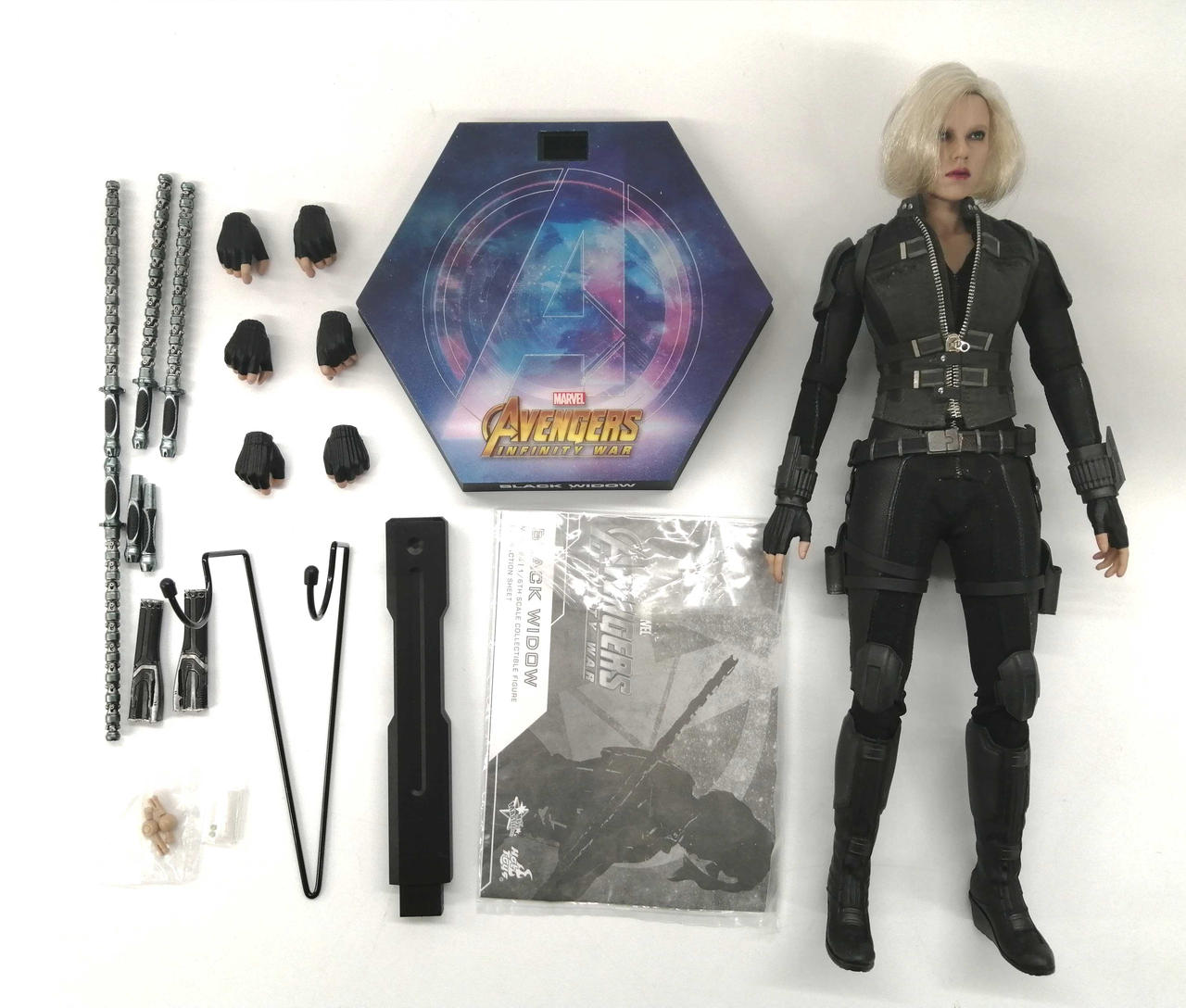 エンドゲーム版 ホークアイ ブラックウィドウ ホットトイズ エンド