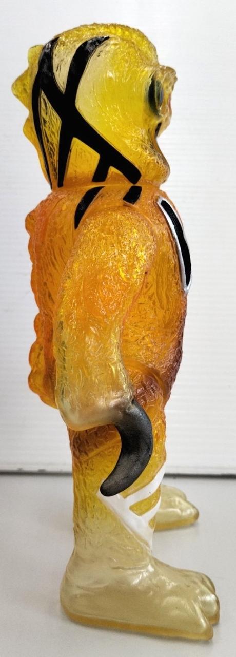 クルマニクラス「スペクトルマン」登場怪獣（マスダヤ）ソフビ黄色