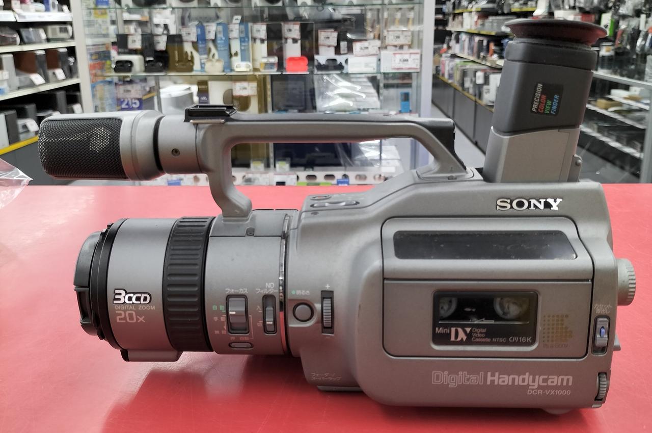 プロ向けモデル！ SONY ビデオカメラ DCR-VX1000 01 プロ向けモデル
