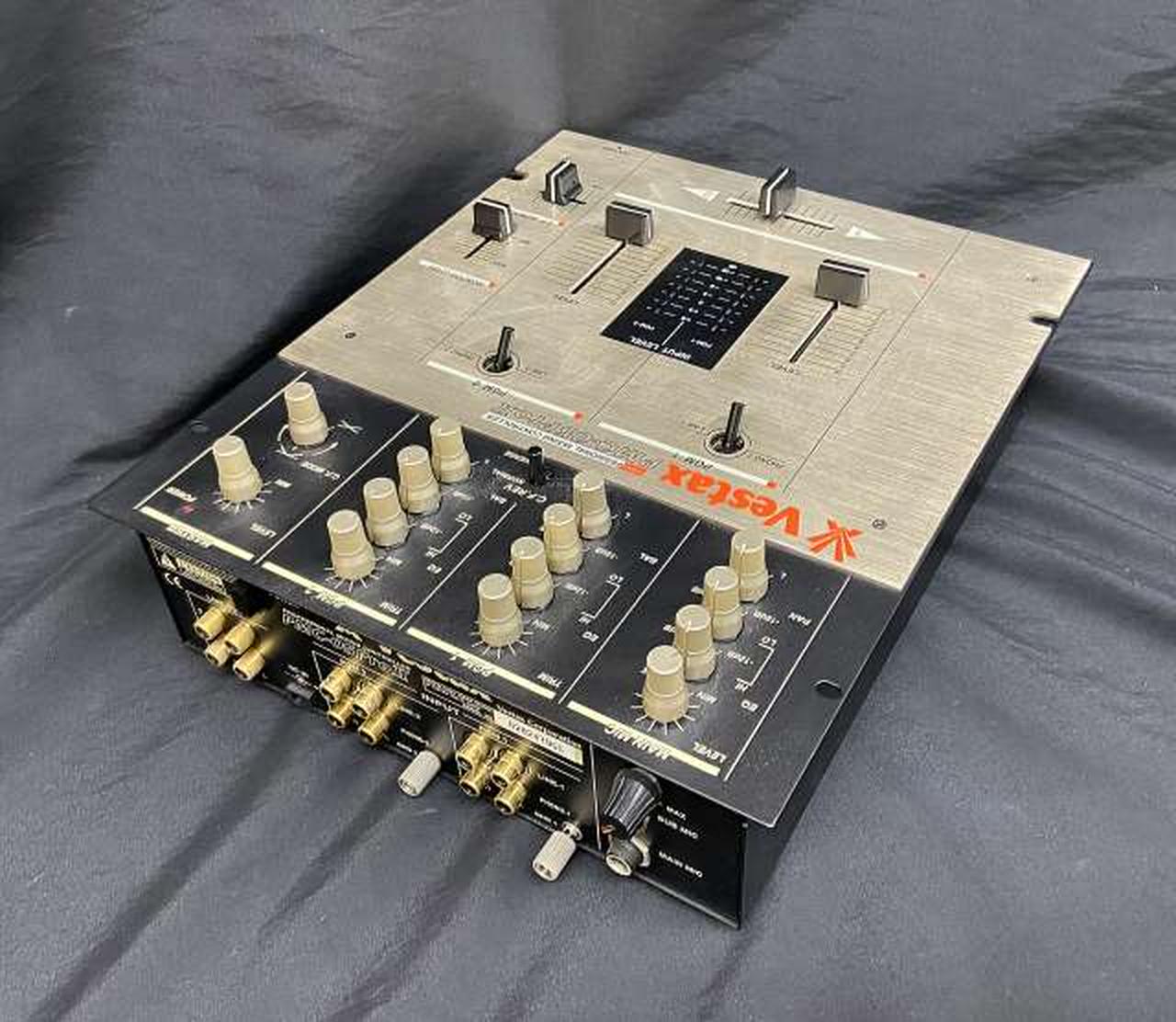 Vestax VMC-002XLu DJミキサー ベスタクス 【公式通販】
