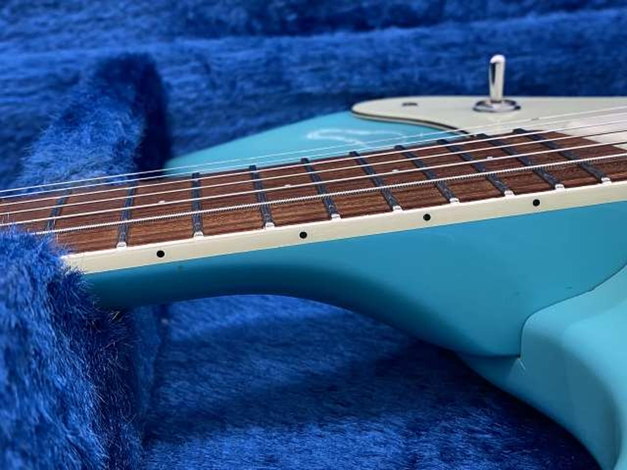 □モズライトギター Mosrite of California 演奏動画あり