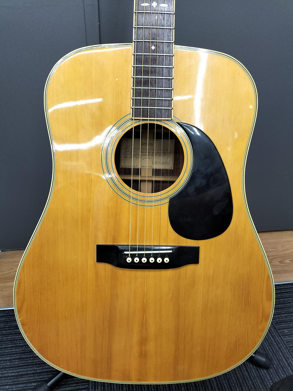 CE-200（CE200） | TOKAI キャッツアイ アコースティックギター の