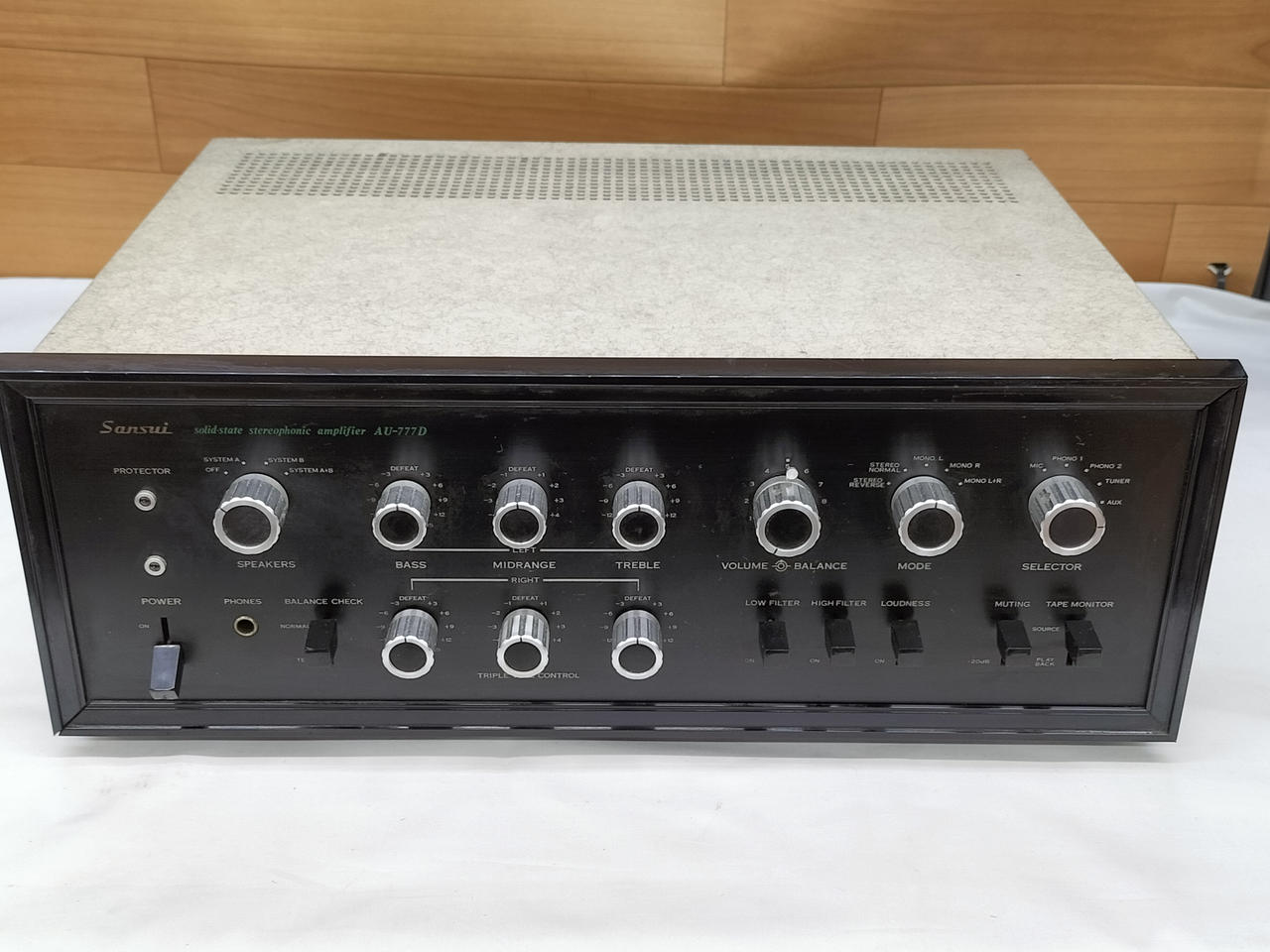 SANSUI 山水 サンスイ AU-α607i ブラック プリメインアンプ SANSUI