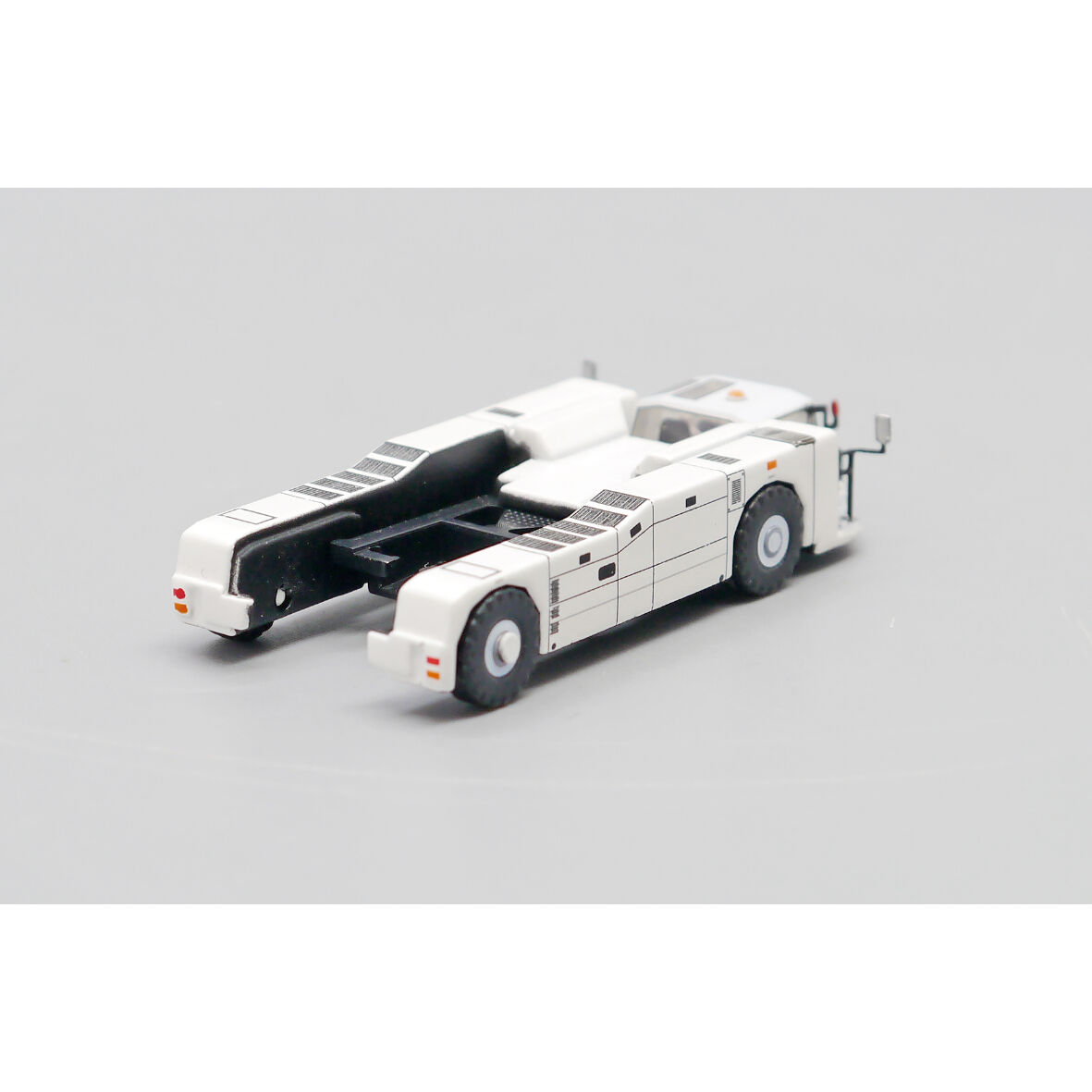 ANA トーイングカー 1/200 JC Wings WT500 Amazon.co.jp: ANA