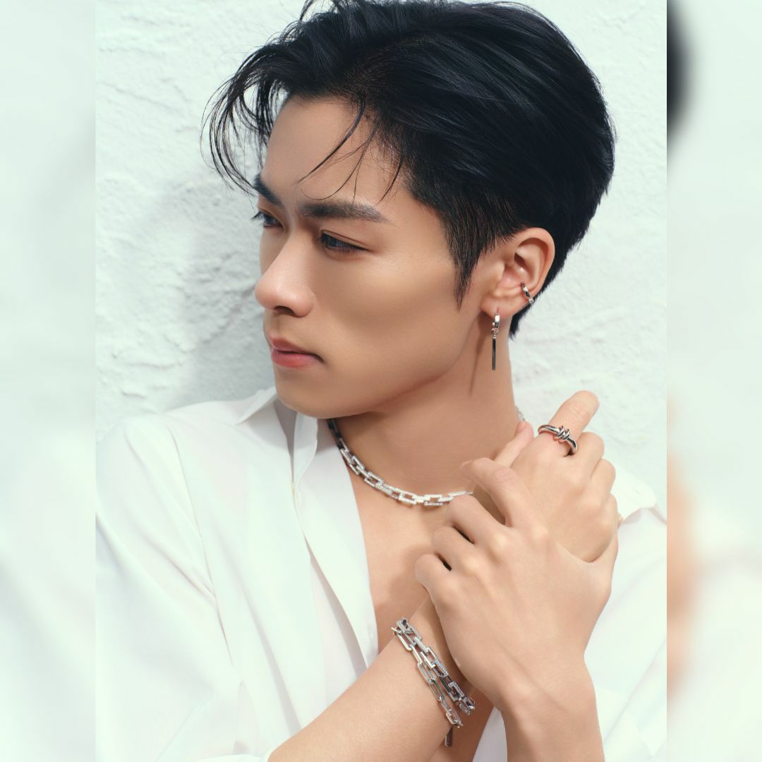 SWAROVSKI フープピアス 川村壱馬(THE RAMPAGE)着用ピアス 川村壱馬