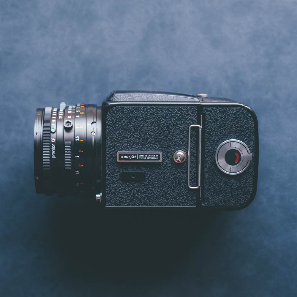 中判フィルムカメラをHasselblad 500c/mから | NocTone