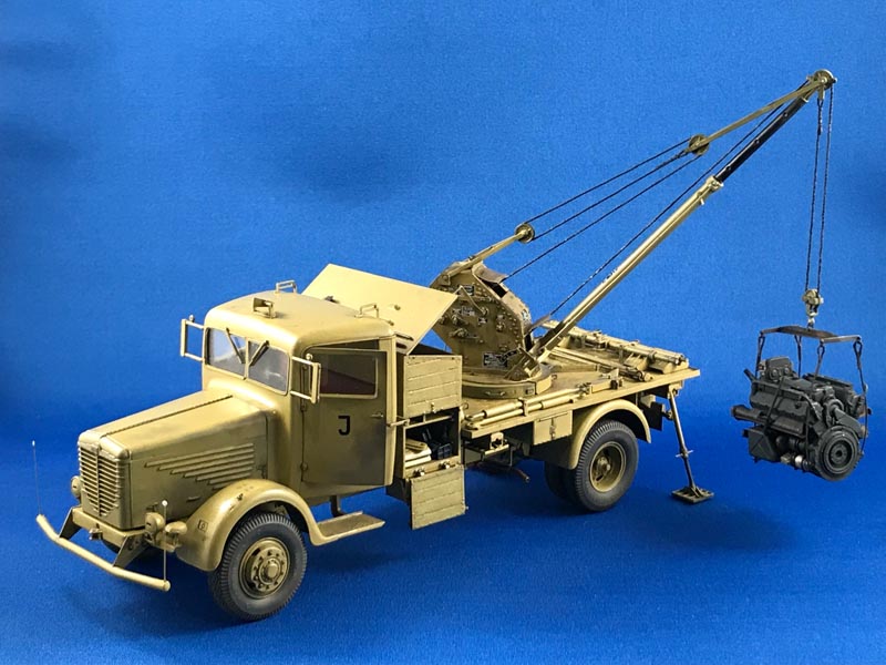 Armorama :: AFV Club 1:35 AFV Club Bussing-NAG 4500 Review