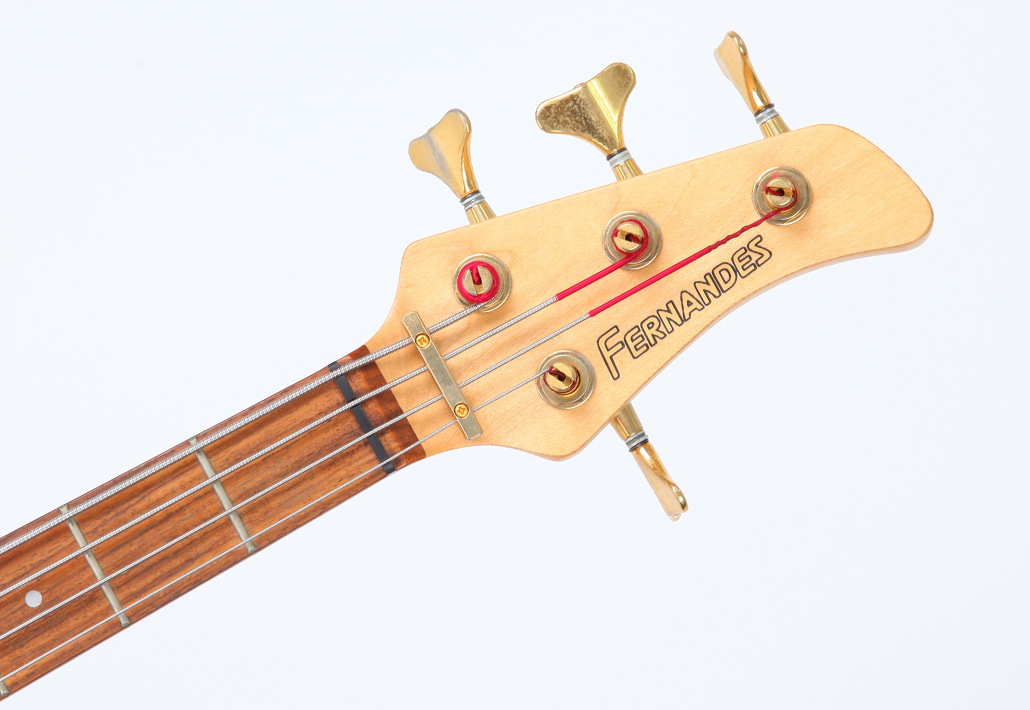 フェルナンデス FWB-85 | フォトスタジオアローズ｜宝塚市・写真スタジオ