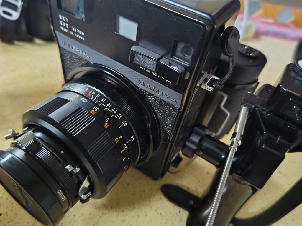 二万円台ではじめる6×9フィルム！【マミヤユニバーサルプレス