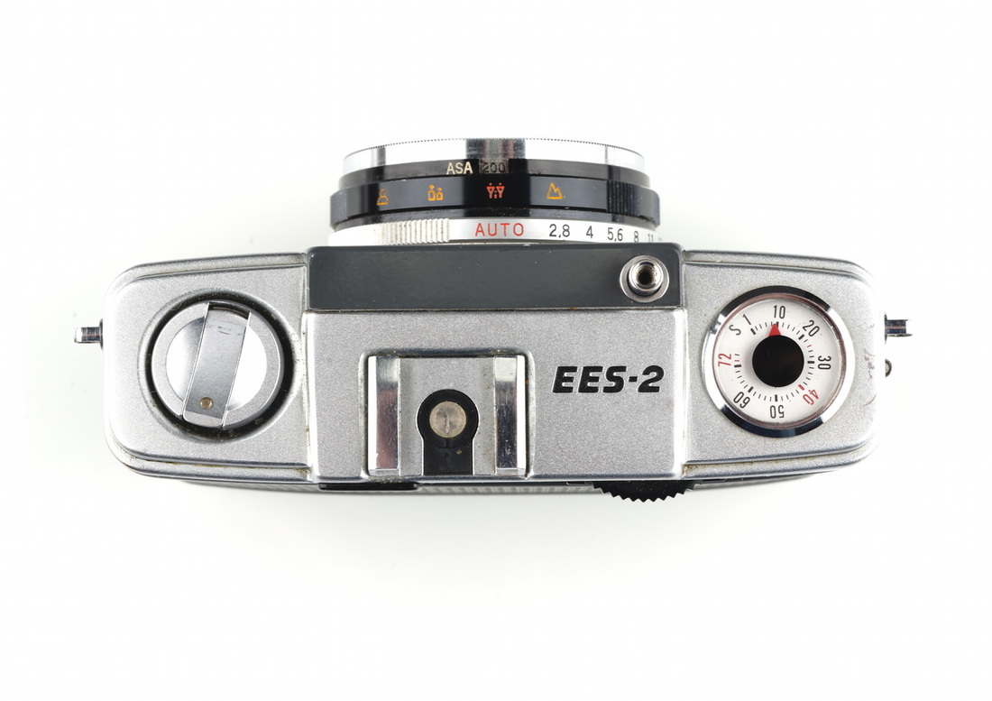 Olympus Pen EES-2: My very first camera!