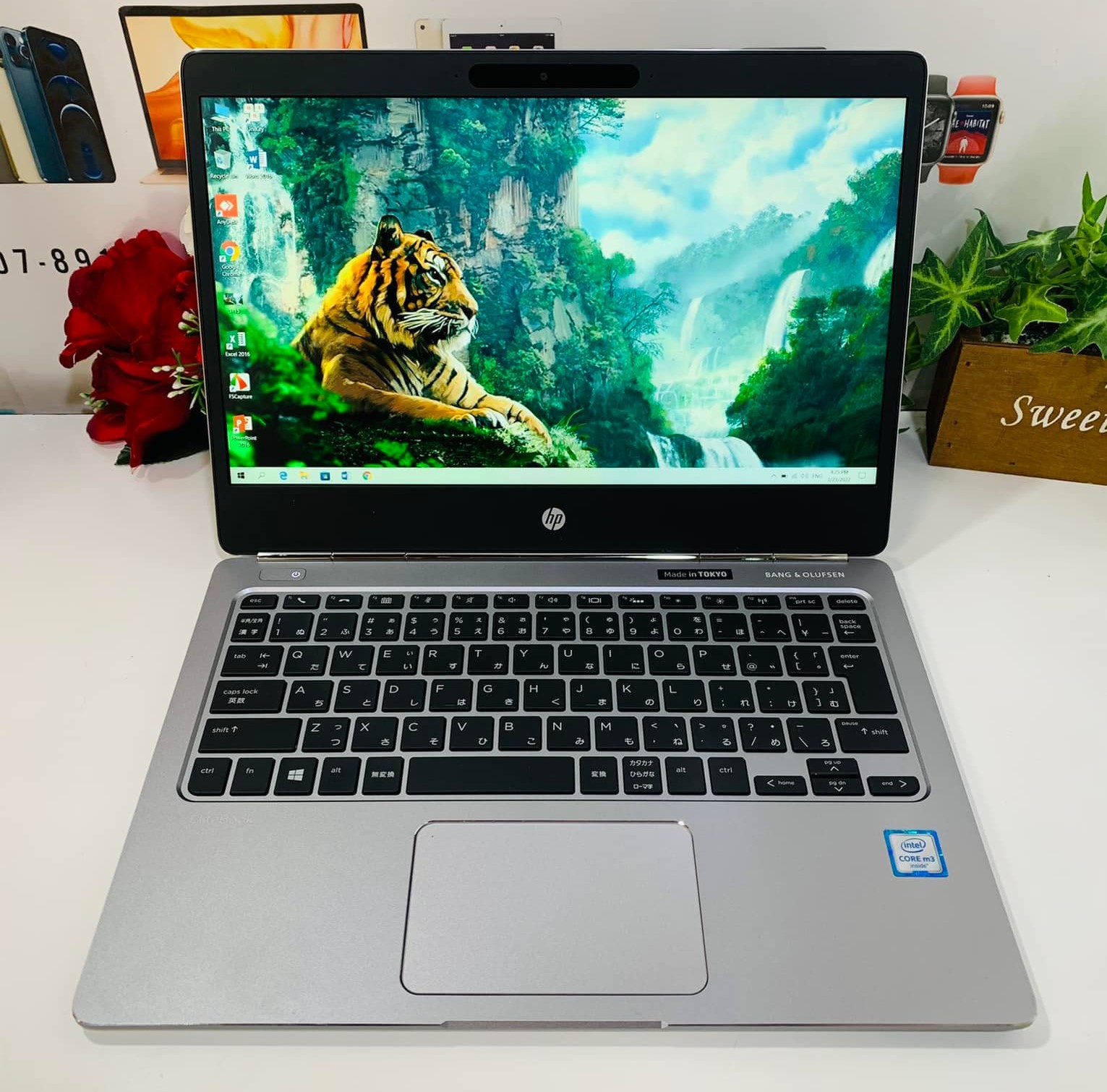 HP Elitebook Folio G1 (M3-6y30, RAM 8GB, SSD 128, 13.3 IN) Siêu