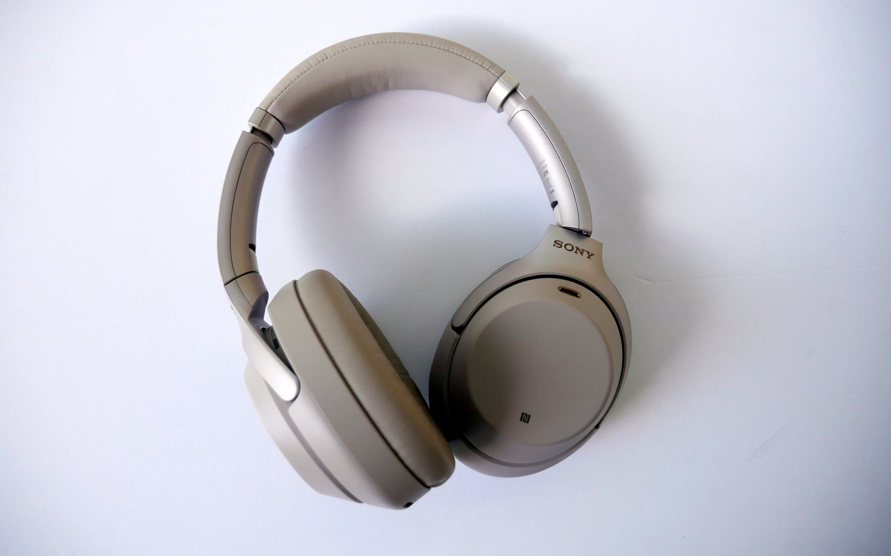 Sony WH-1000XM3 Review: the new king of wireless headphones