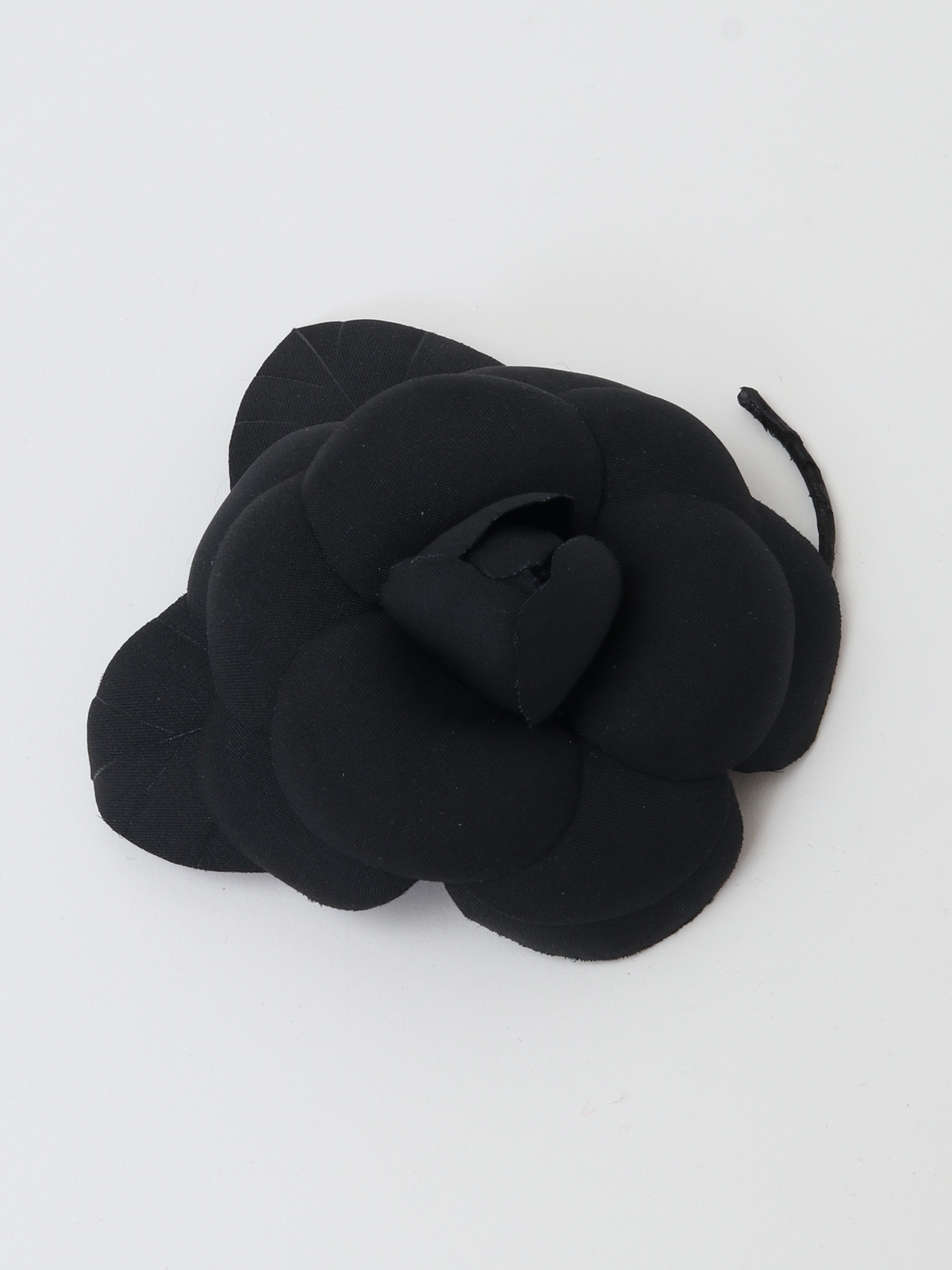 サテンカメリアコサージュ｜ピンクハウスオフィシャルオンラインストア