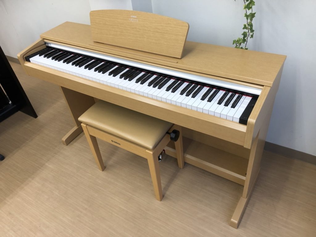 電子ピアノ YAMAHA YDP-141C 2012年製 中古 椅子付き アリウス ライト
