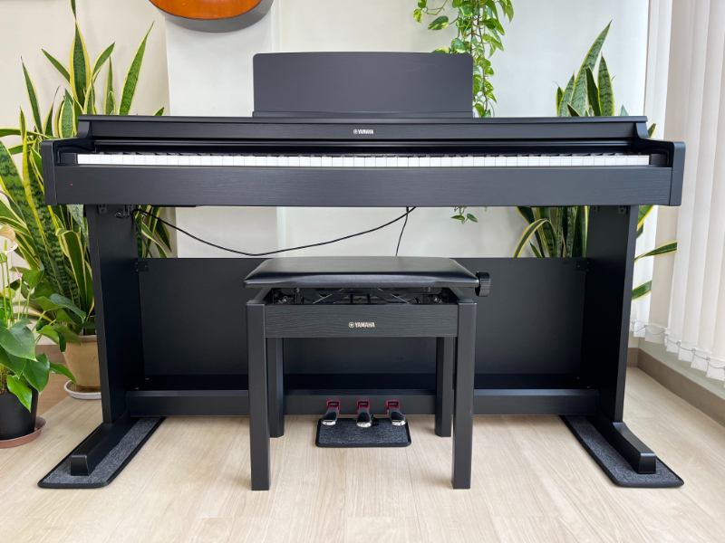 Yamaha YDP-162R デジタルピアノ 電子ピアノ 黒