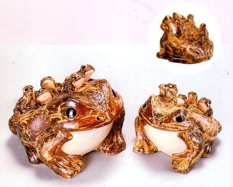 信楽焼（しがらき焼）六蛙（むかえる）8号（子5匹）置物/座布団