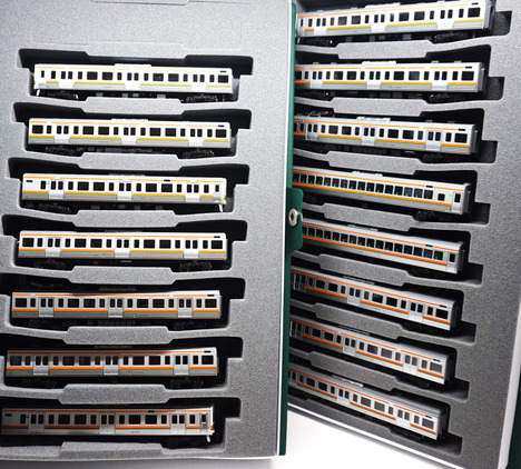 KATO 211系 0番台（国鉄仕様）15両セット 【パピーランド】