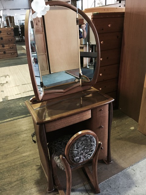 ウィドウ・スタイル(旧大塚家具) ドレッサー 【机】 ウィドウ