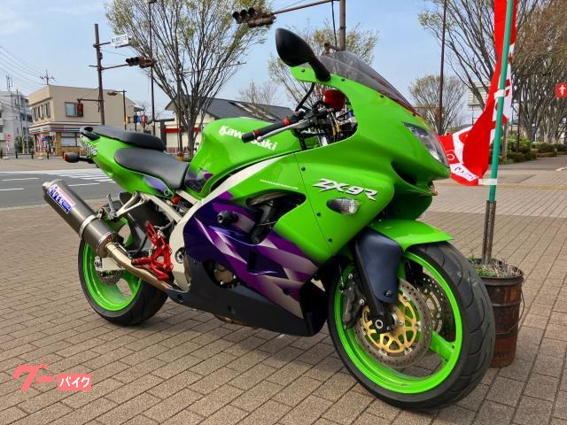 カワサキ Ninja ZX－9R 逆車 1999年式 OVERマフラー