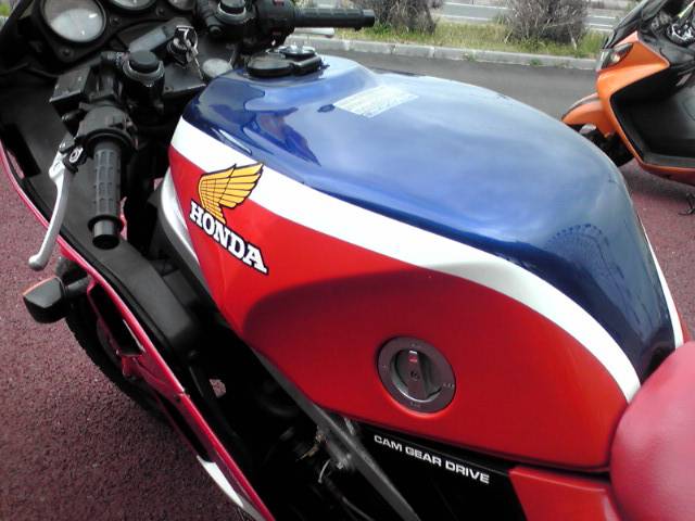 VF1000R 中古燃料タンク