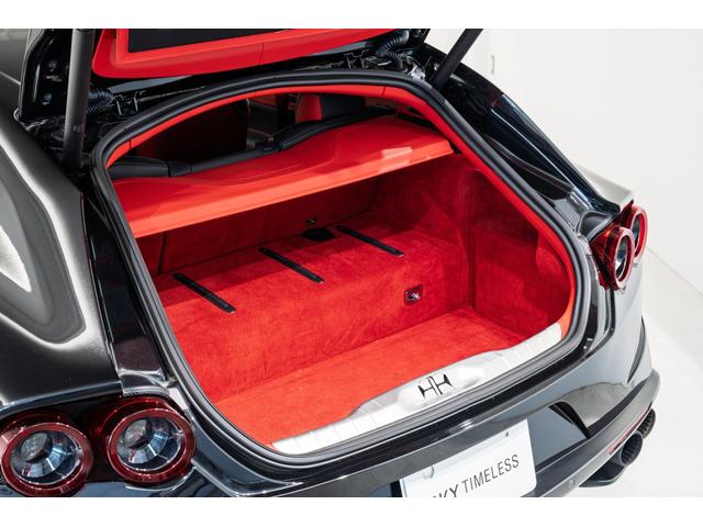 Ferrari GTC4 LUSSO 純正キャリーバッグ Ferrari GTC4 LUSSO 純正