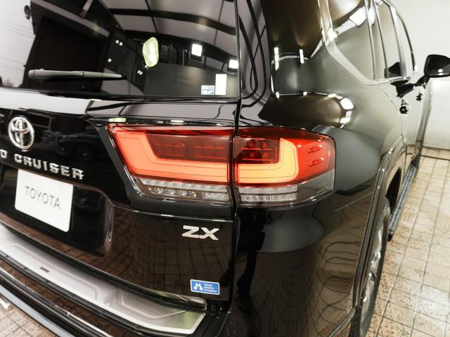 トヨタ ランドクルーザー ZX 黒革シート JBL 改良後モデル