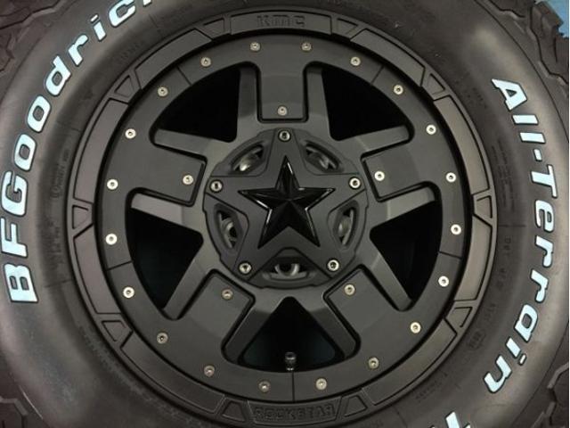 プラドやハイラックス，FJクルーザーやタコマに！ 4WD仕様の人気