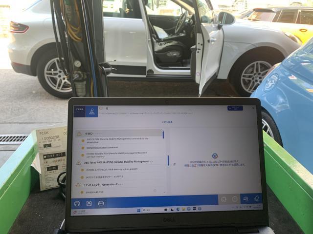 ポルシェ マカン 電装系修理・ホイールスピードセンサー交換｜グー