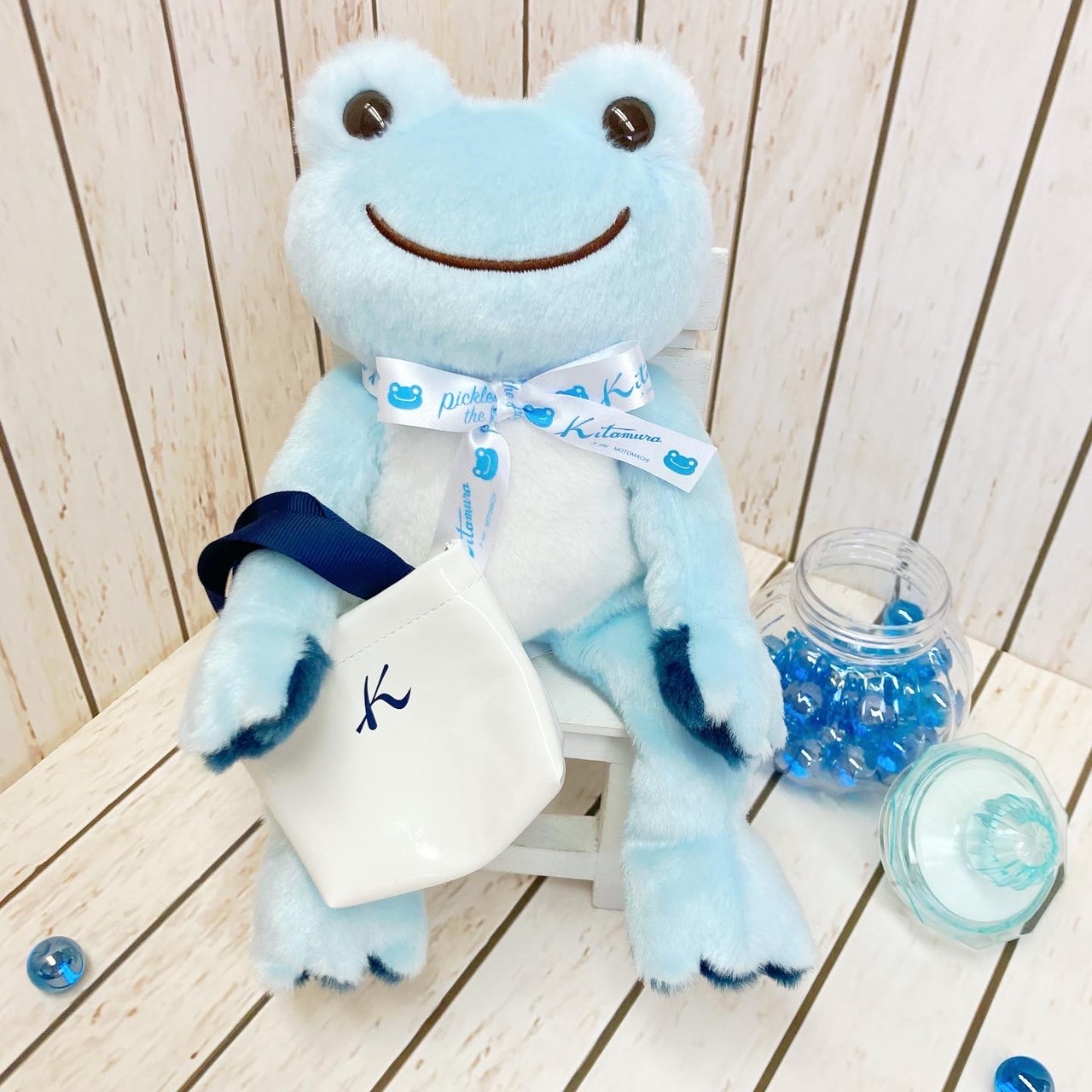 YOASOBI×かえるのピクルス ビーンドール 白・紫・緑 YOASOBI