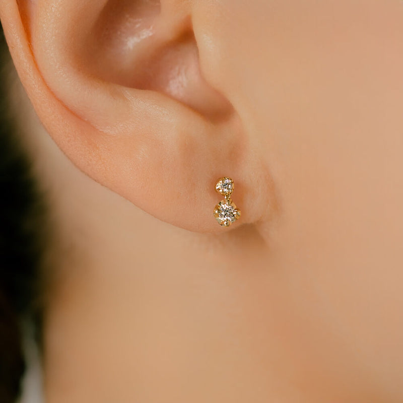 揺れる ボディピアス│天然ダイヤモンドが揺れるボディピアス│K10