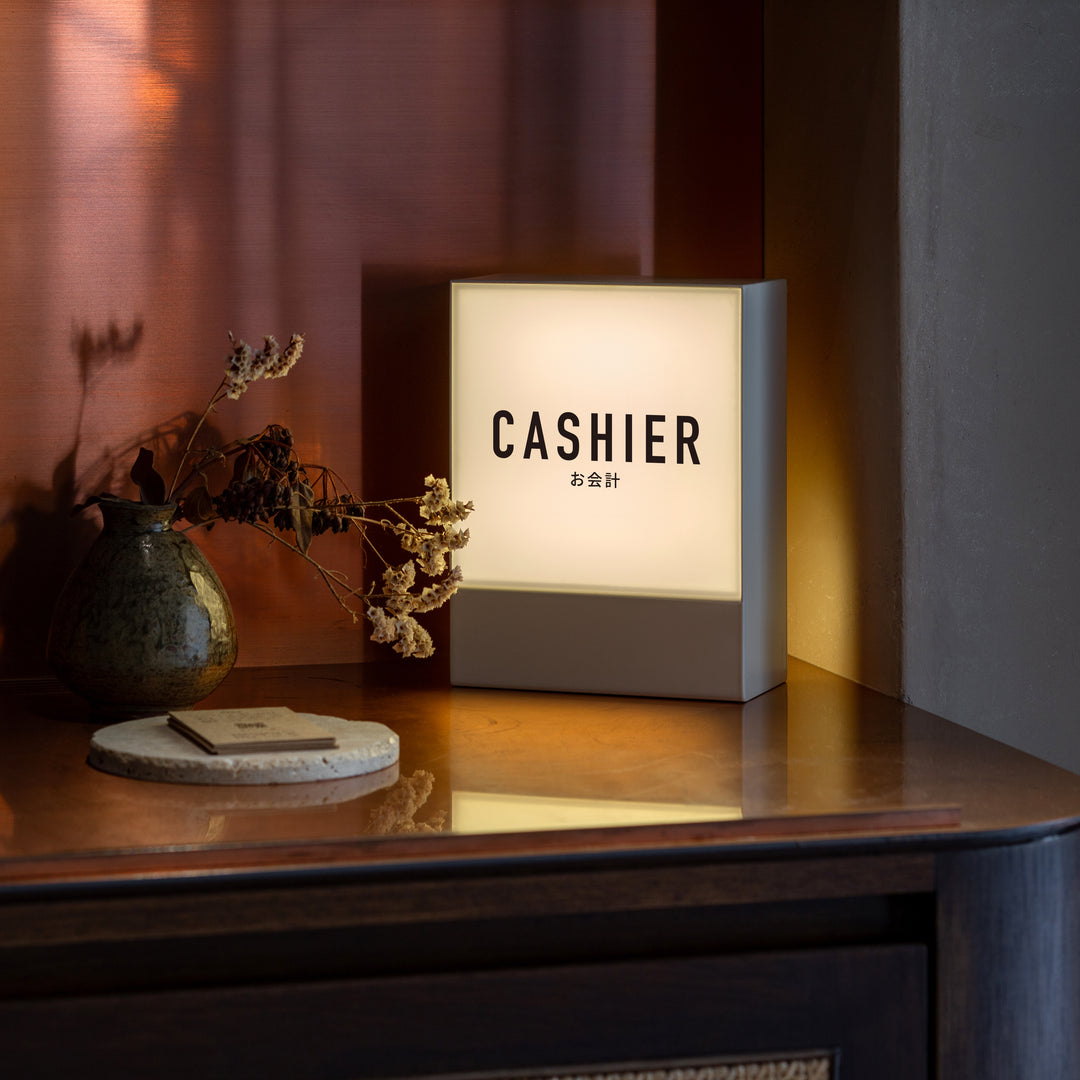 LIGHT BOX サイン