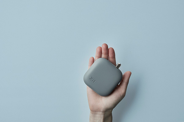 新製品] テレビの見方が圧倒的に変わる！手のひらサイズでタイパも