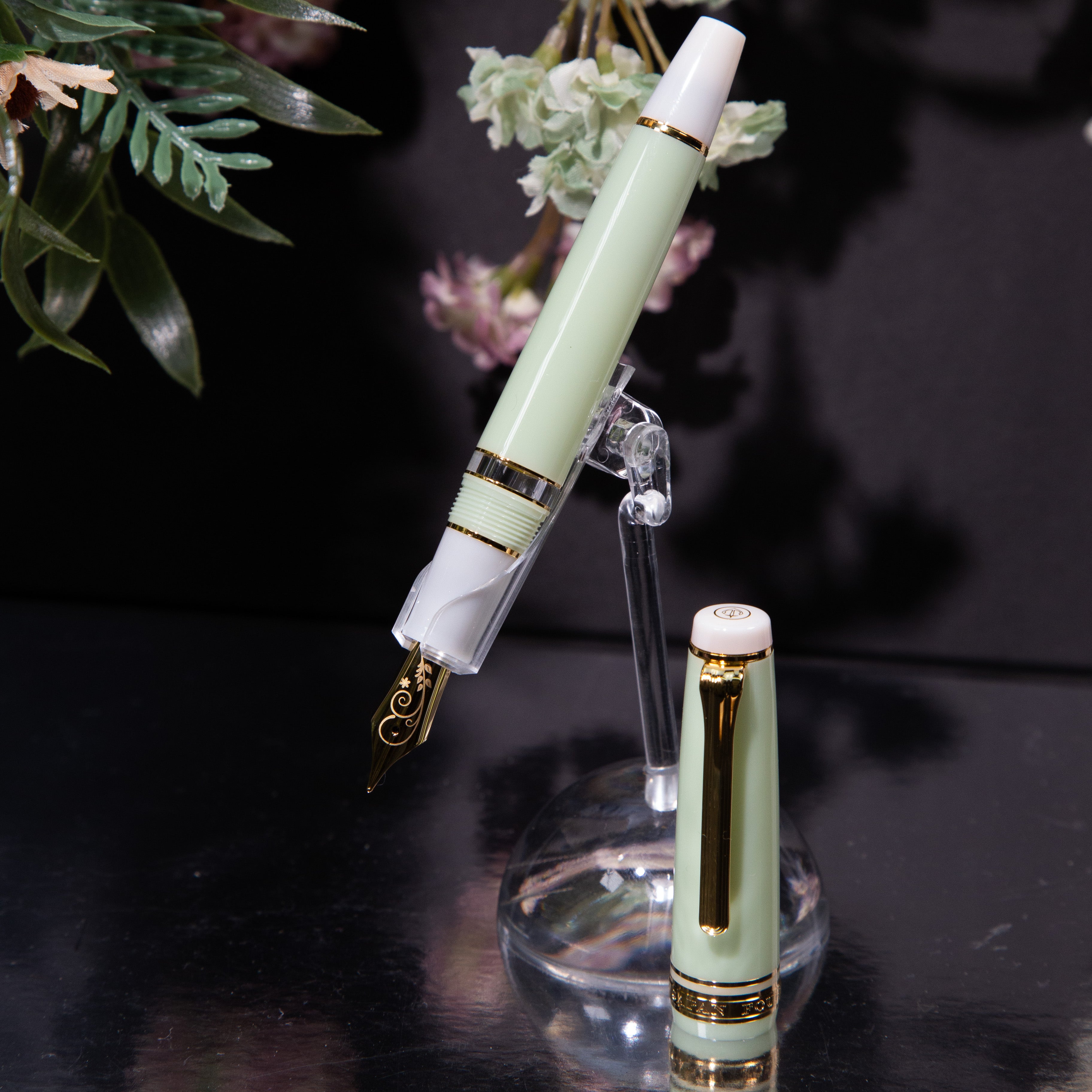 ポエジー文房具オリジナル万年筆 新芽 太字 ポエジー文房具オリジナル